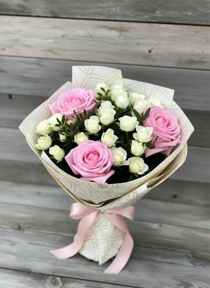 Букет цветов из: Розы в Дрожжино