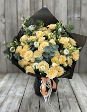 Букет цветов из:  Розы и Лизиантусы в Дрожжино