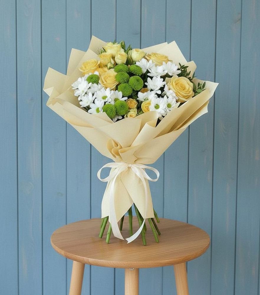 Букет цветов из: Хризантемы и Розы в Дрожжино