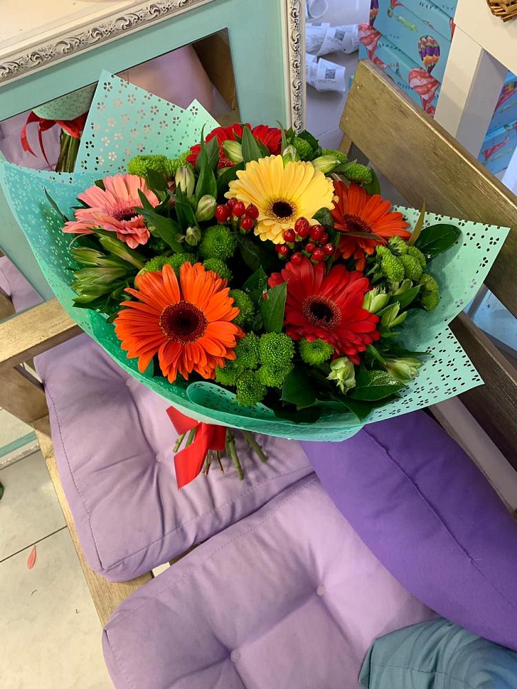 Букет цветов из: Герберы, Хризантемы и Альстромерии в Дрожжино