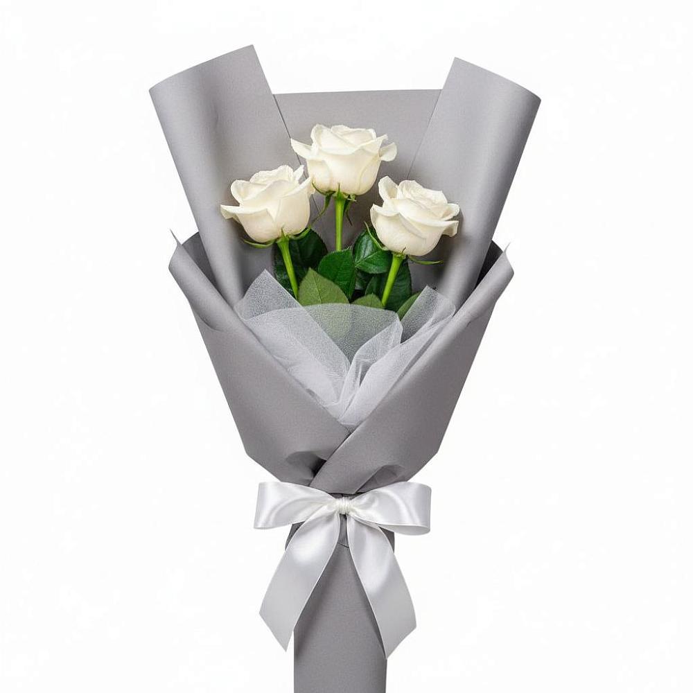 Букет 3 белые розы в Дрожжино