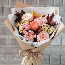 Букет цветов из:  Гвоздики, Хризантемы и Розы в Дрожжино