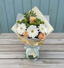 Букет цветов из:  Герберы, Розы и Хризантемы в Дрожжино